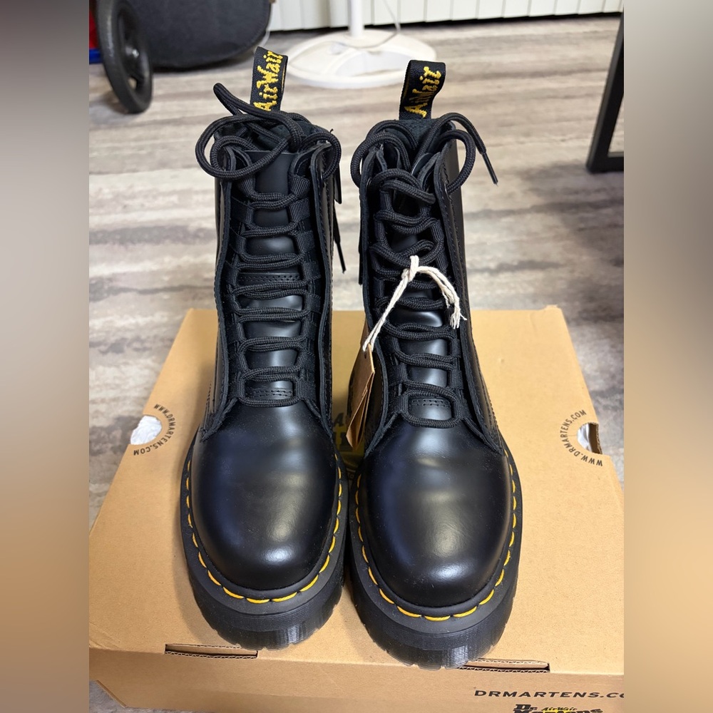 Dr martens jarrick smooth leather US 5